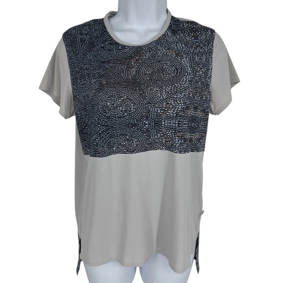 LuluLemon Athletica Beaded Envy Snapshot Short Sleeve Crew Neck Tee Size 4 - Picture 1 of 8